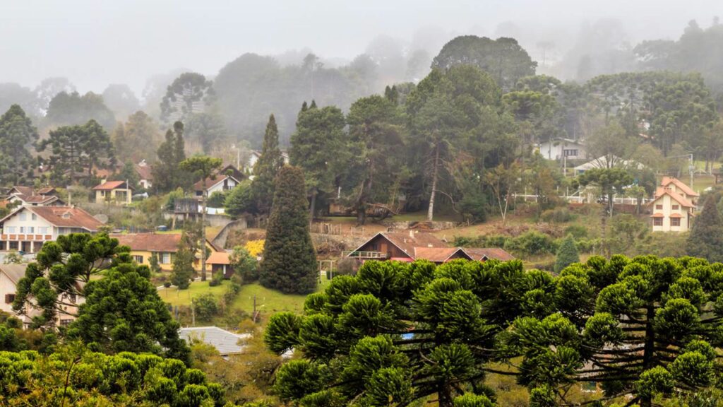A vila escondida na Serra da Mantiqueira que parece Alpes europeus e já registrou temperatura de -4,5°C
