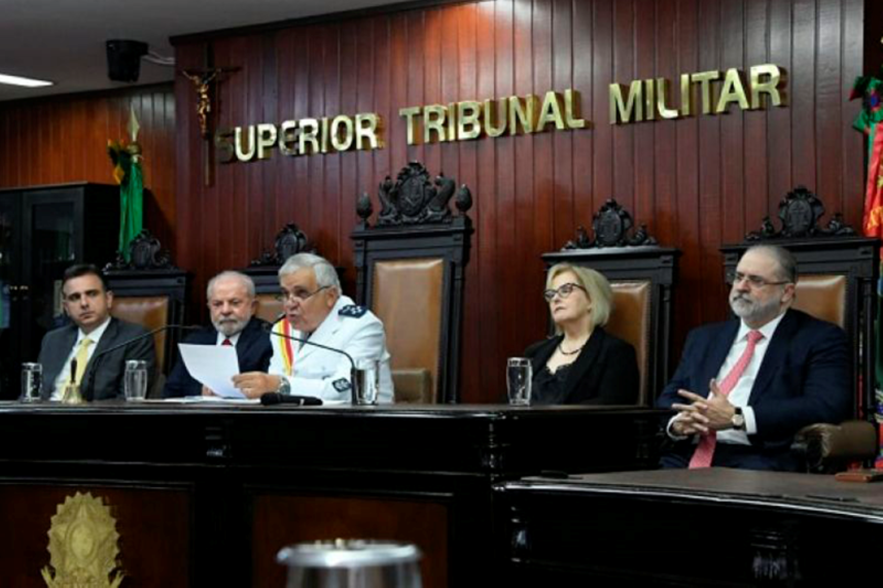 Tribunal Militar condena ex-oficial por abuso em treinamento