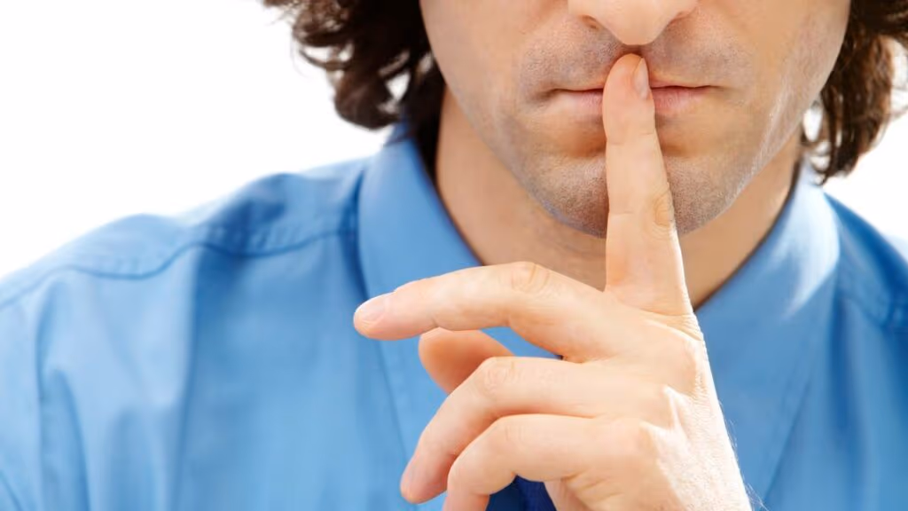 7 coisas que você nunca deve contar a ninguém segundo a filosofia estoica e que protegem sua paz interior