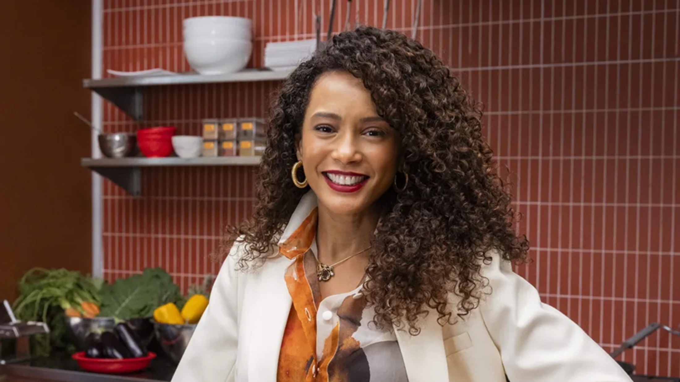 Globo e Taís Araujo renovam contrato