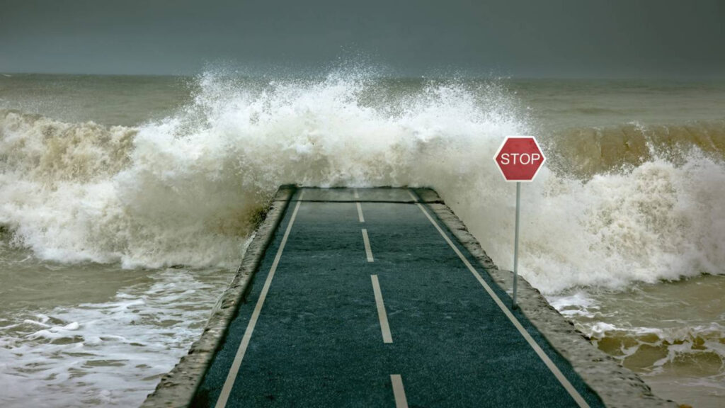 Os maiores tsunamis da história que provocaram perdas humanas em escala devastadora