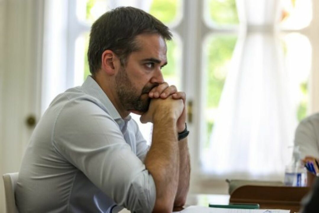 Leite diz que PSD “não pode demorar” para definir candidato