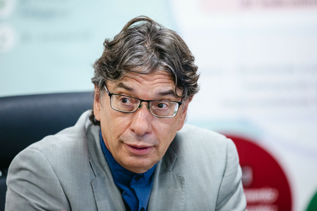 MPTCU quer afastar Pochmann do IBGE