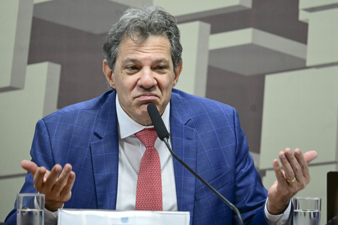 Governo pressiona estados por corte no ICMS do diesel
