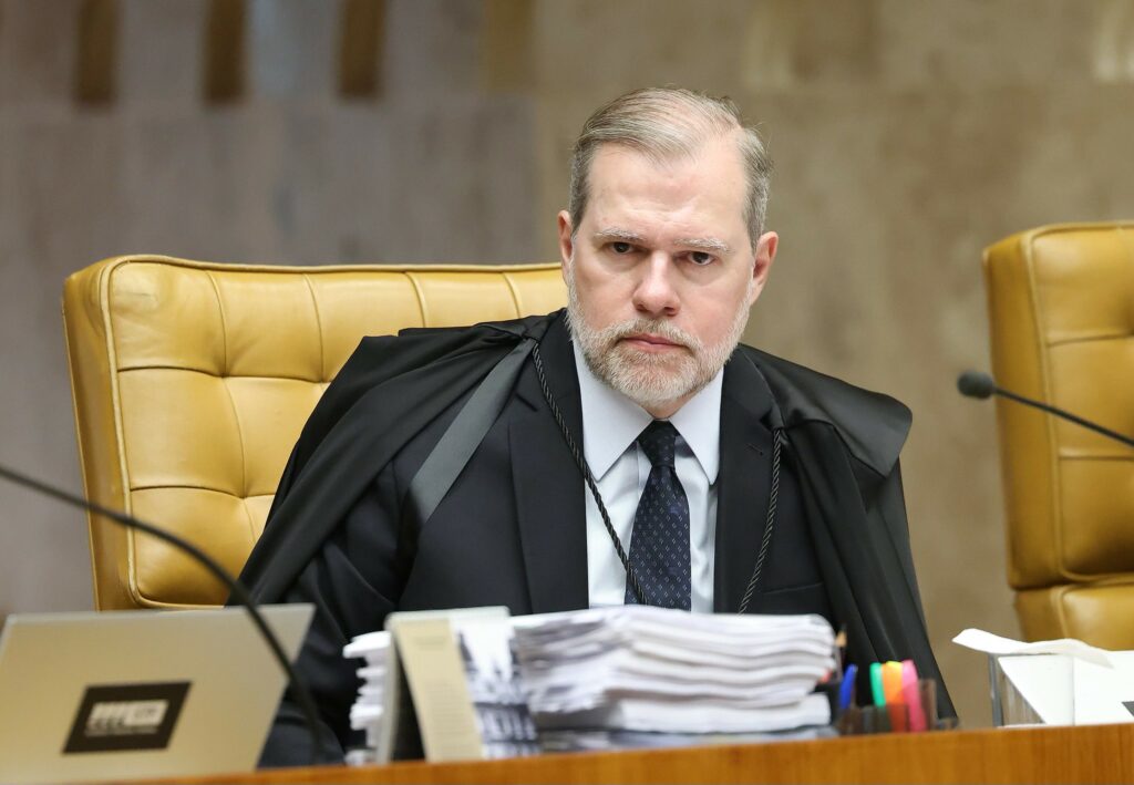 Toffoli se declara suspeito para julgar pedido para criação de CPI do Banco Master