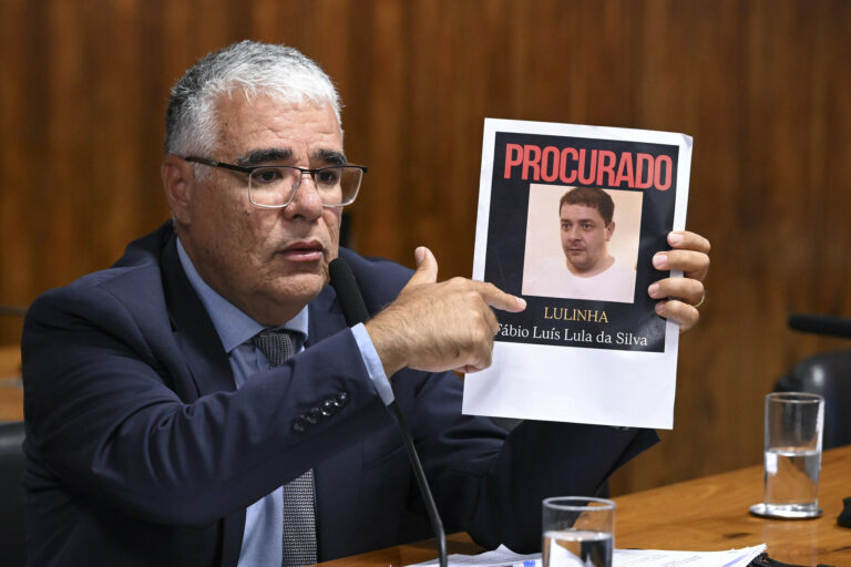 Relator da CPMI do INSS pede prisão preventiva de Lulinha