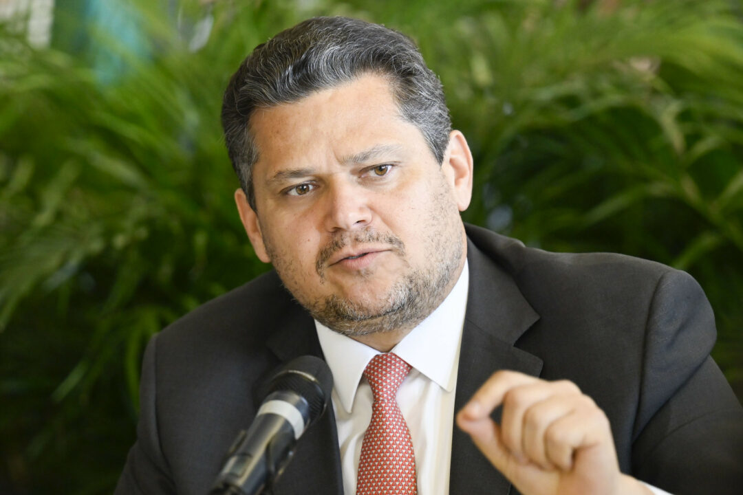 Alcolumbre diz querer pautar veto de Lula ao PL da Dosimetria “o mais rápido possível”
