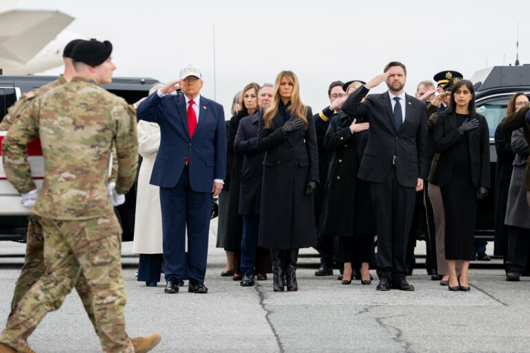 Crusoé: A tolerância seletiva dos americanos na Guerra do Irã