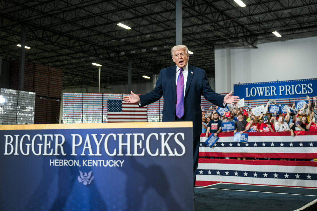 EUA estão “perto” de atingir objetivos no Irã, diz Trump