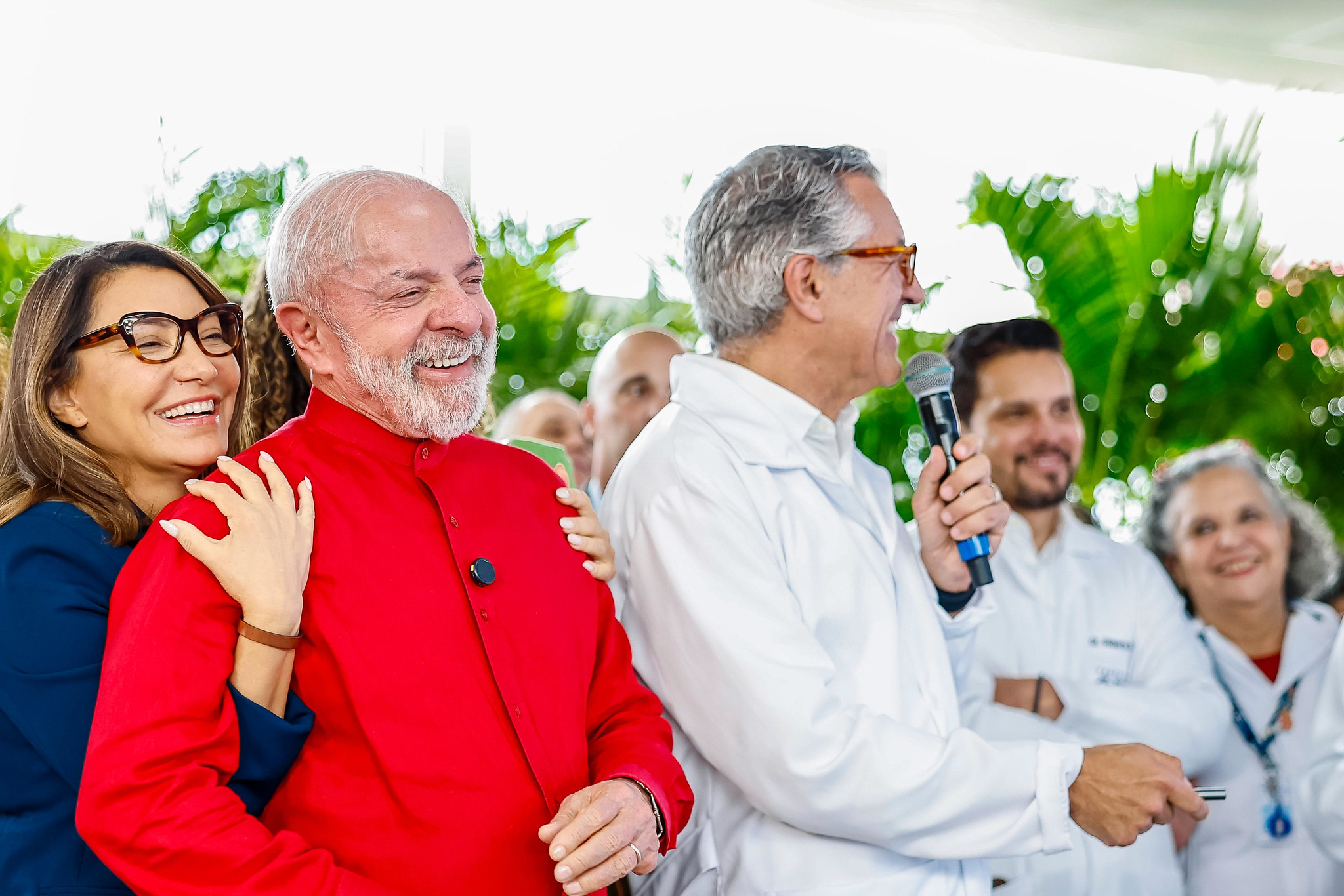 Crusoé: Lula deveria se lembrar por que Padilha teve o visto revogado