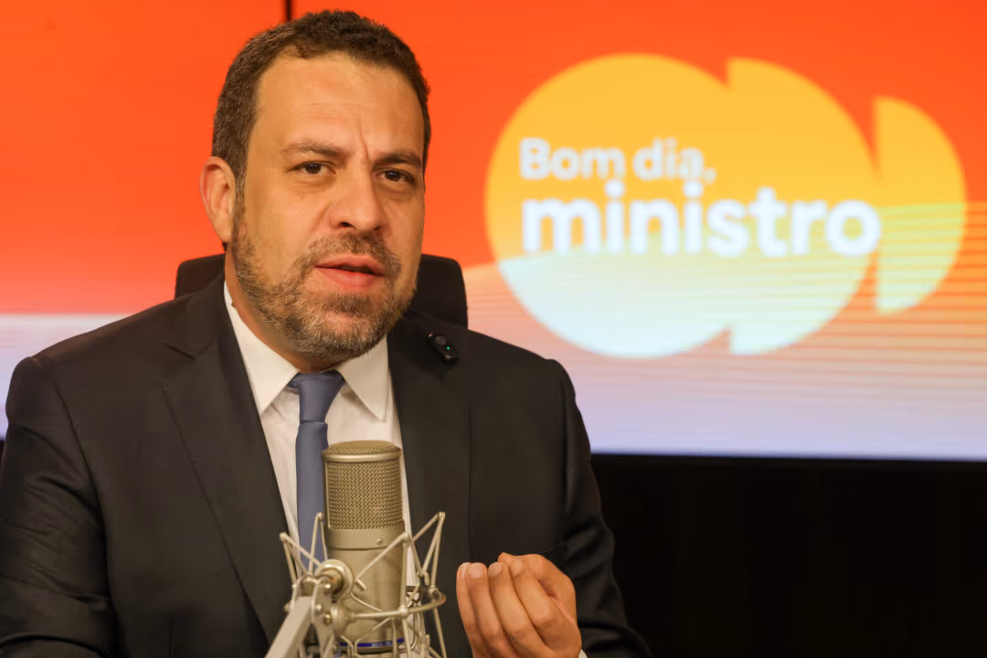 Motta reclama de Boulos durante encontro com Lula