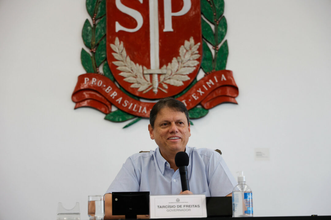 “Acho que a condenação foi injusta”, diz Tarcísio sobre Eduardo