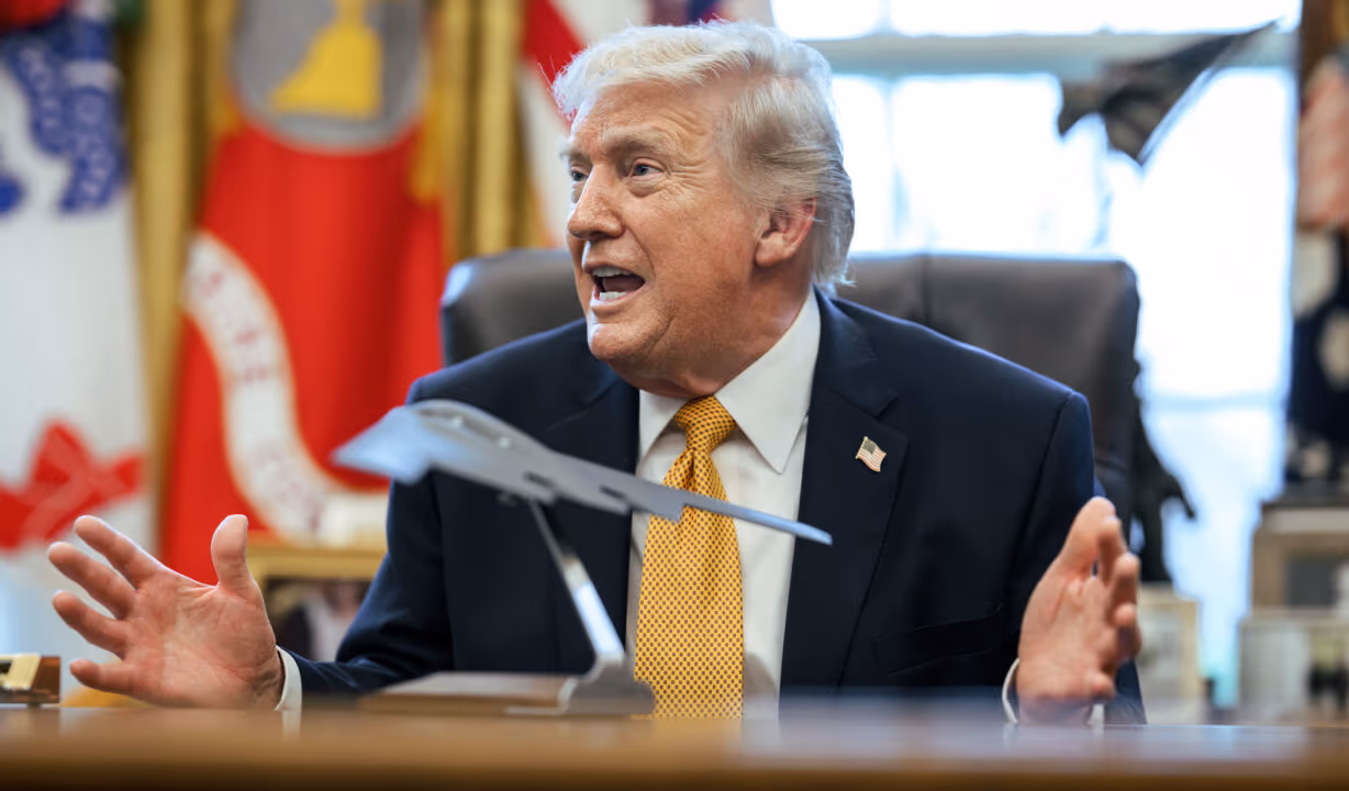 “Nossas Forças Armadas nem começaram a destruir o que restou no Irã”, diz Trump