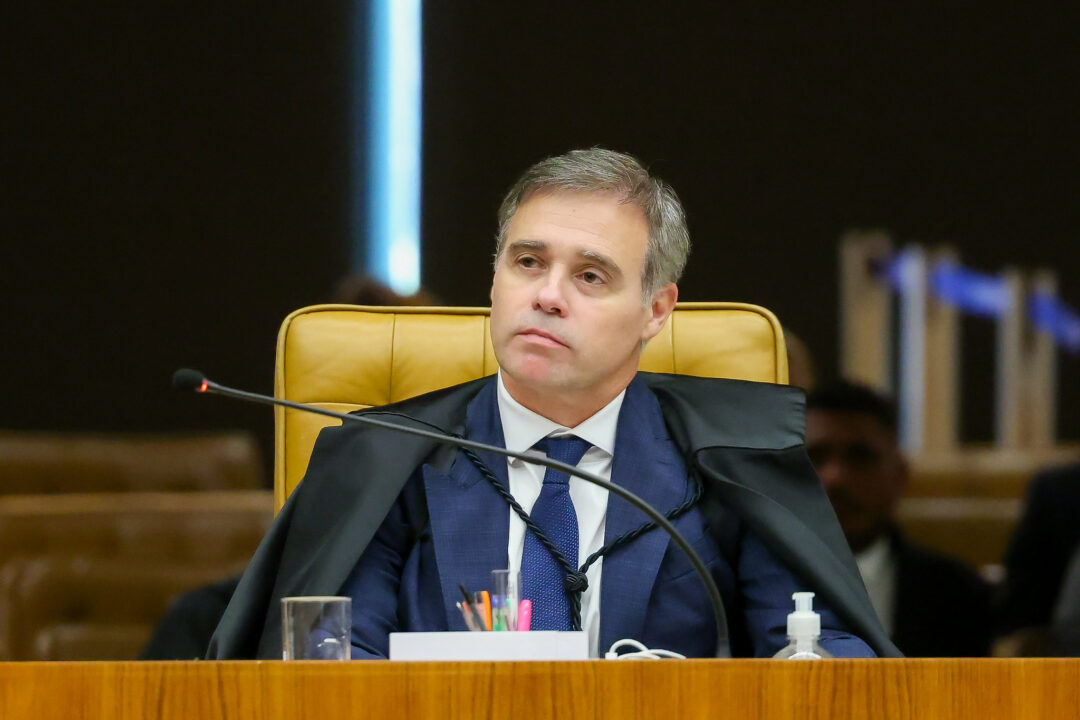 Mendonça cobra ação conjunta contra crime organizado no Rio