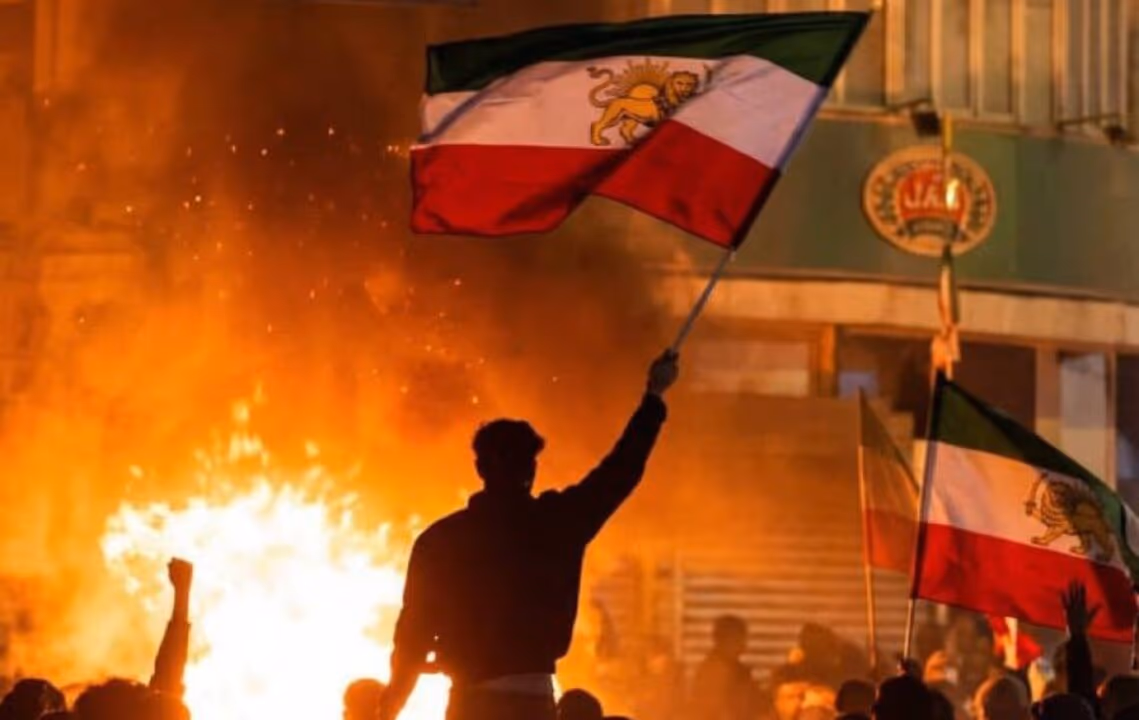 Rebeldes Houthis dizem ter atacado Israel em ação conjunta com Irã e Hezbollah