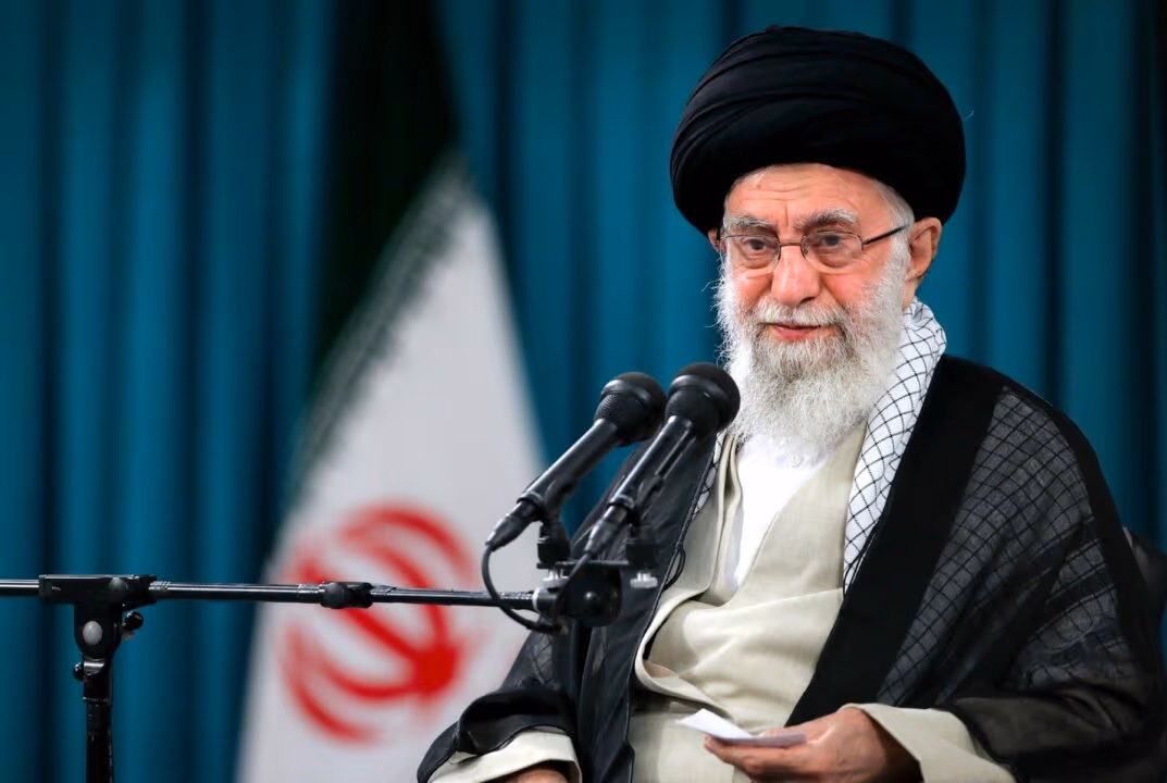 Crusoé: Um monstro a menos