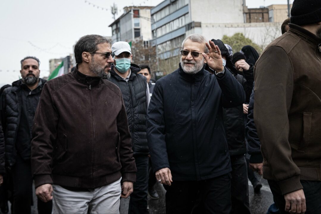 Irã confirma morte de Ali Larijani e chefe da milícia Basij