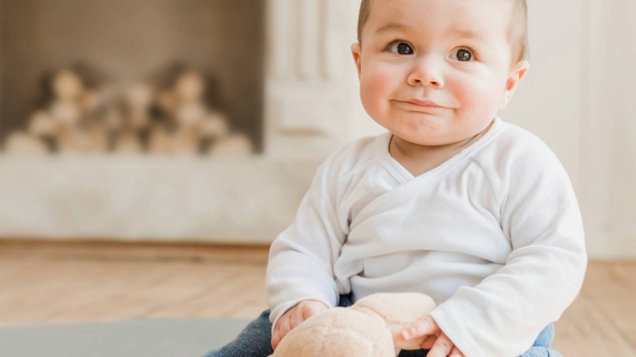 Após tanto tempo com nomes longos, esses nomes curtos ganharam o gosto dos pais novamente - Créditos: depositphotos.com / NatashaFedorova