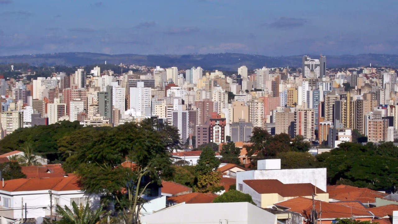 A cidade que não para de crescer no Brasil e como isso impacta o mercado de trabalho