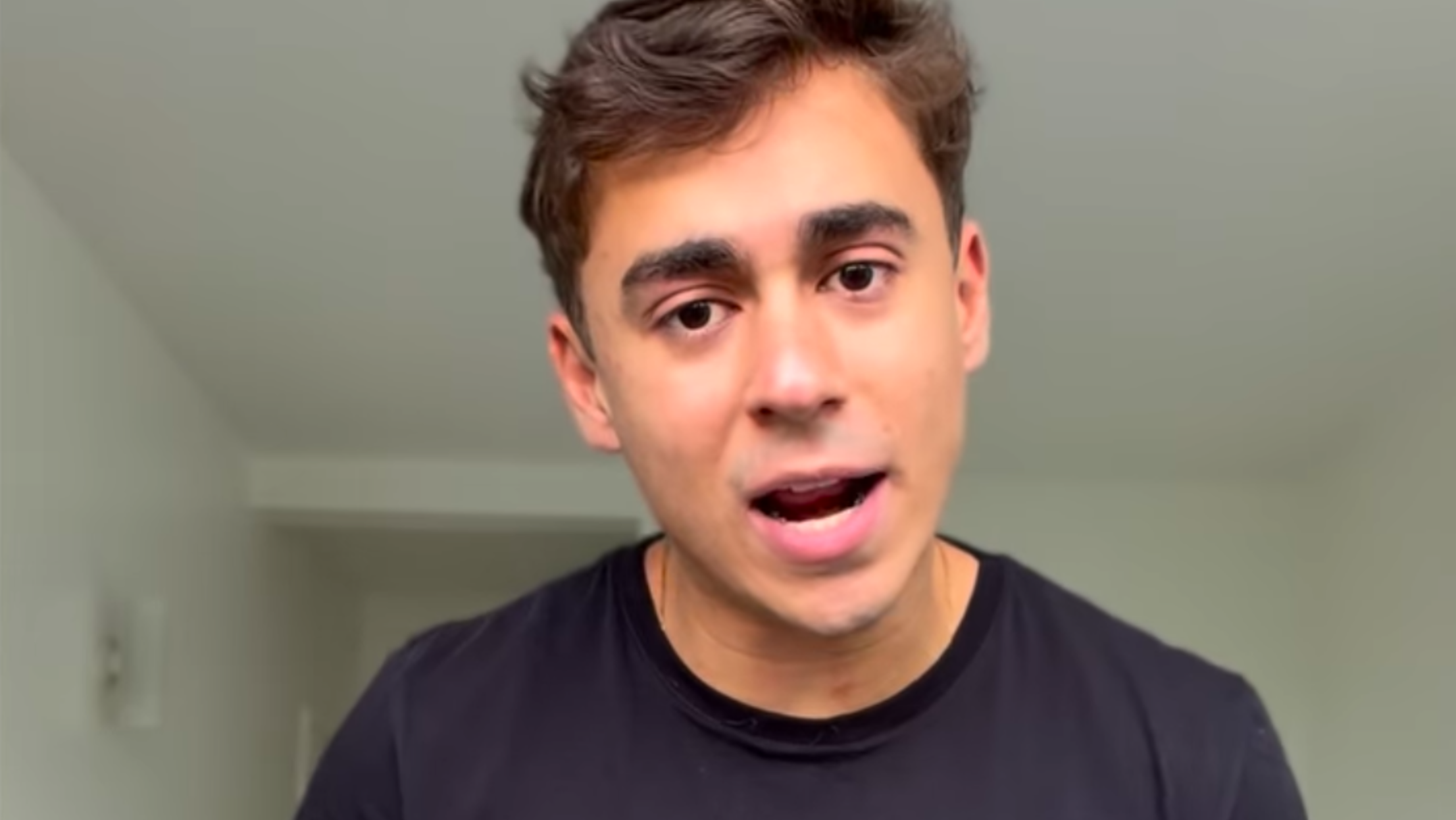 “Eu já sei quem foi que vazou essa informação inútil”, diz Nikolas