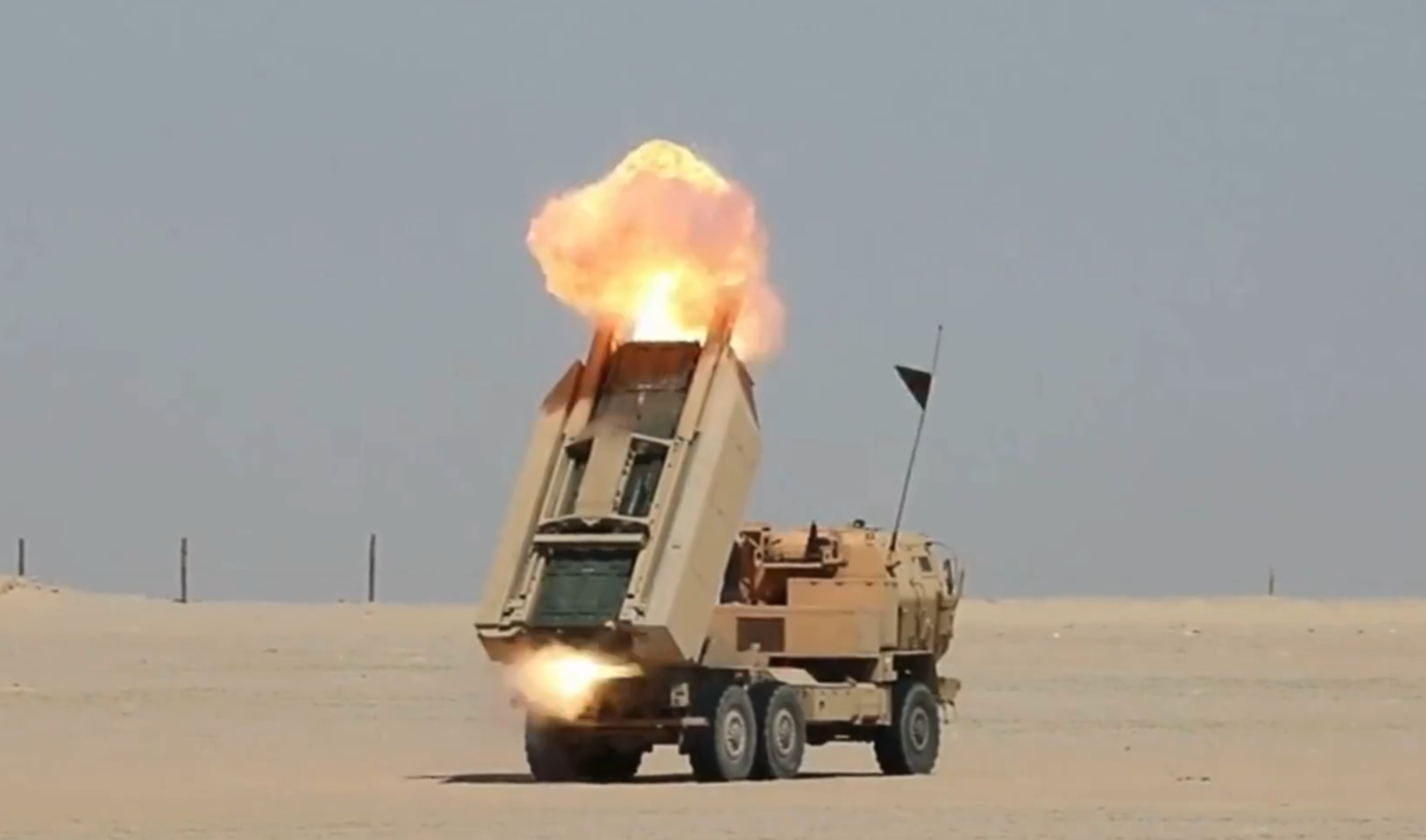 EUA utilizam mísseis de precisão de longo alcance contra Irã