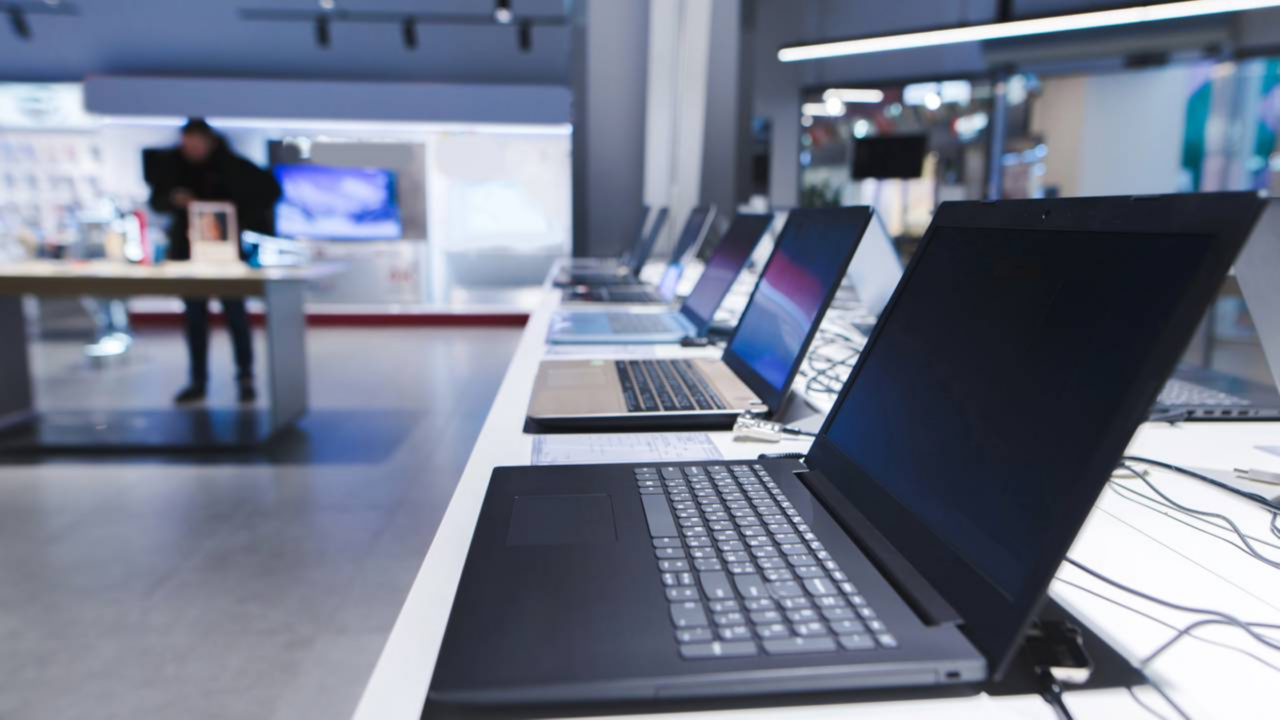 Até mesmo eletrônicos são impactados pela alta do ouro - Créditos: depositphotos.com / bodnarphoto