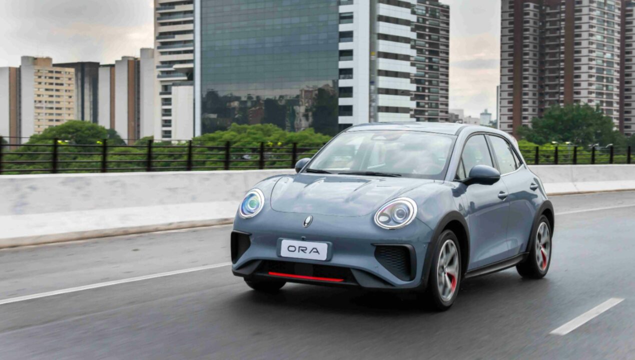 Esse carro lembra a direção do Golf GTi e pode caber no seu bolso em 2026