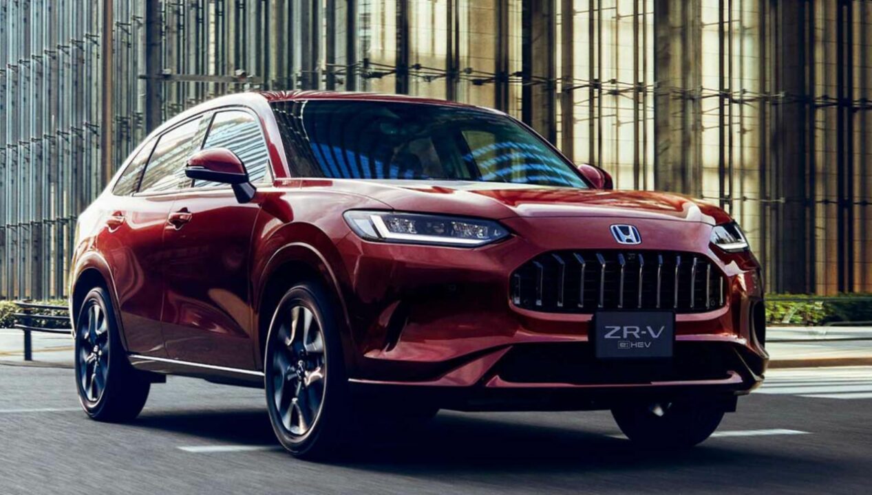 Honda ZR-V segue esquecido no Brasil enquanto no Japão ganha versão híbrida