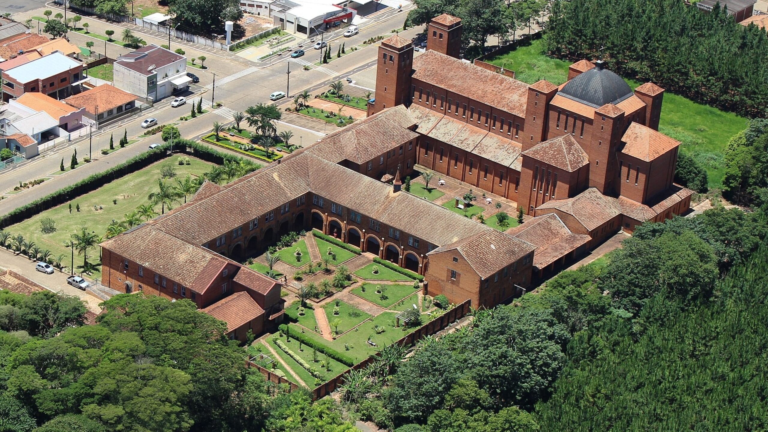 Feriado em Itaporanga em 06/03/2026: por que a cidade para nesta sexta-feira