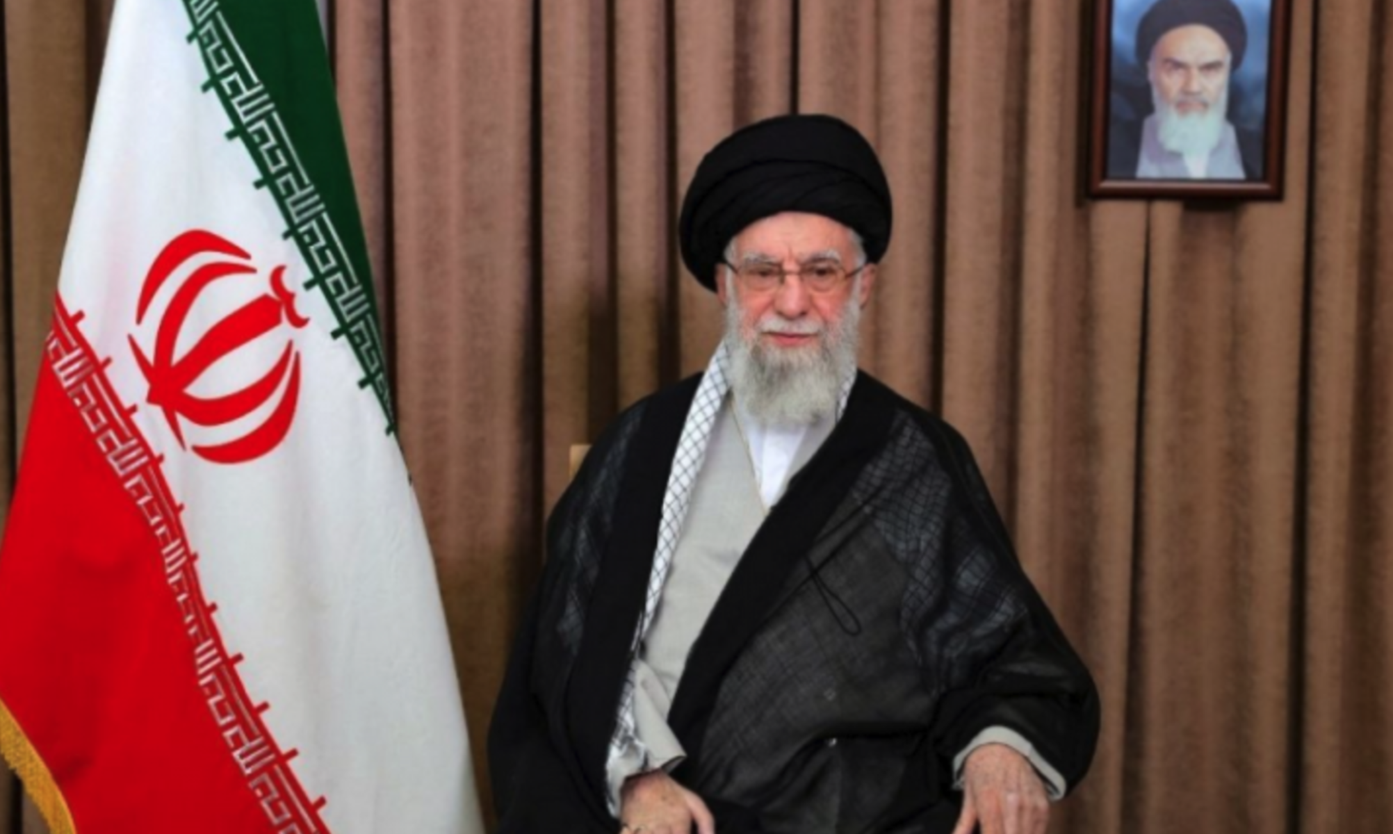 Irã confirma morte de Khamenei
