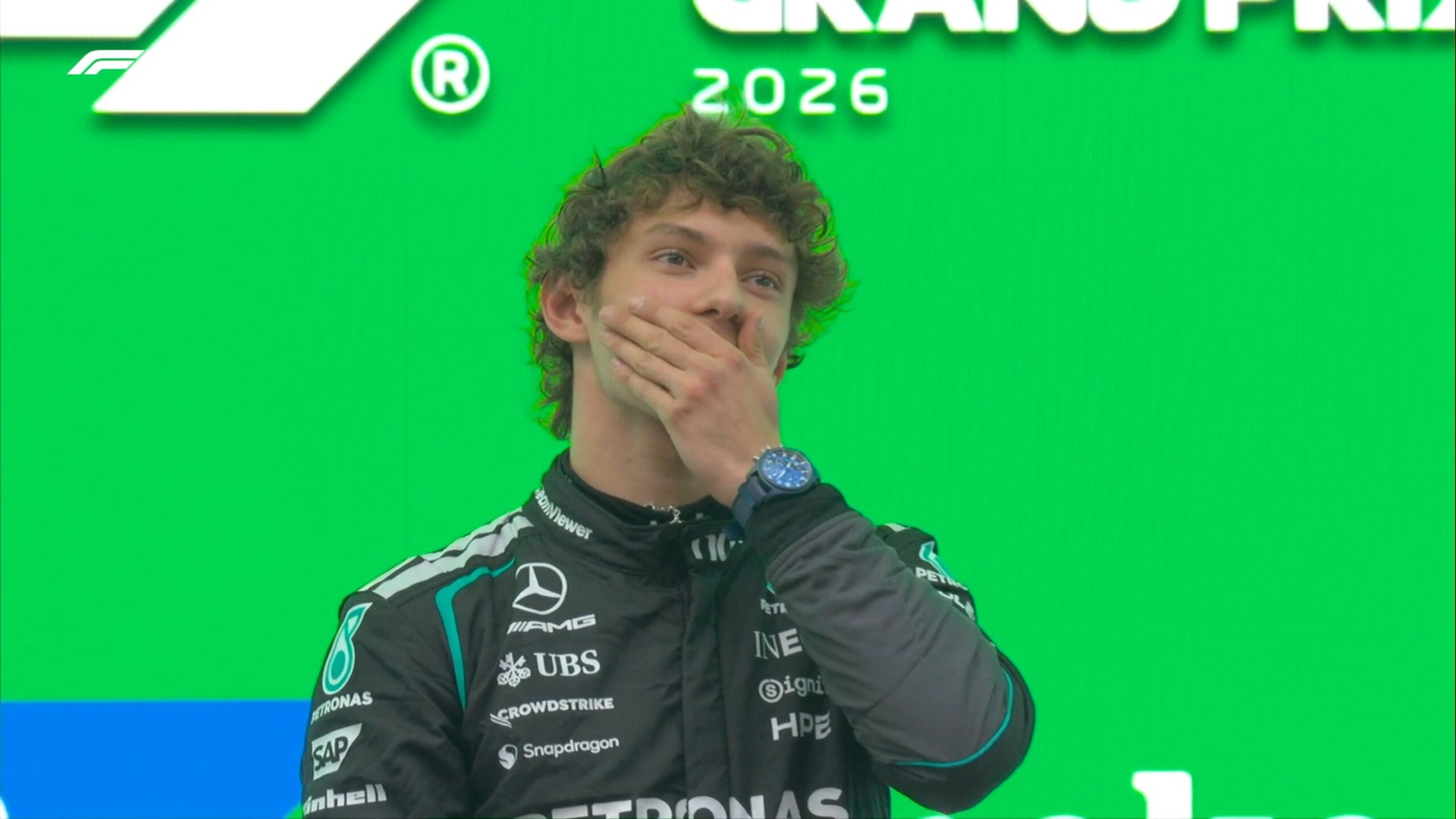 Antonelli faz história e conquista primeira vitória na Fórmula 1