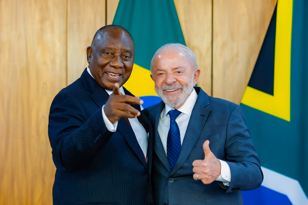 Crusoé: Lula contra os “Senhores das Armas”