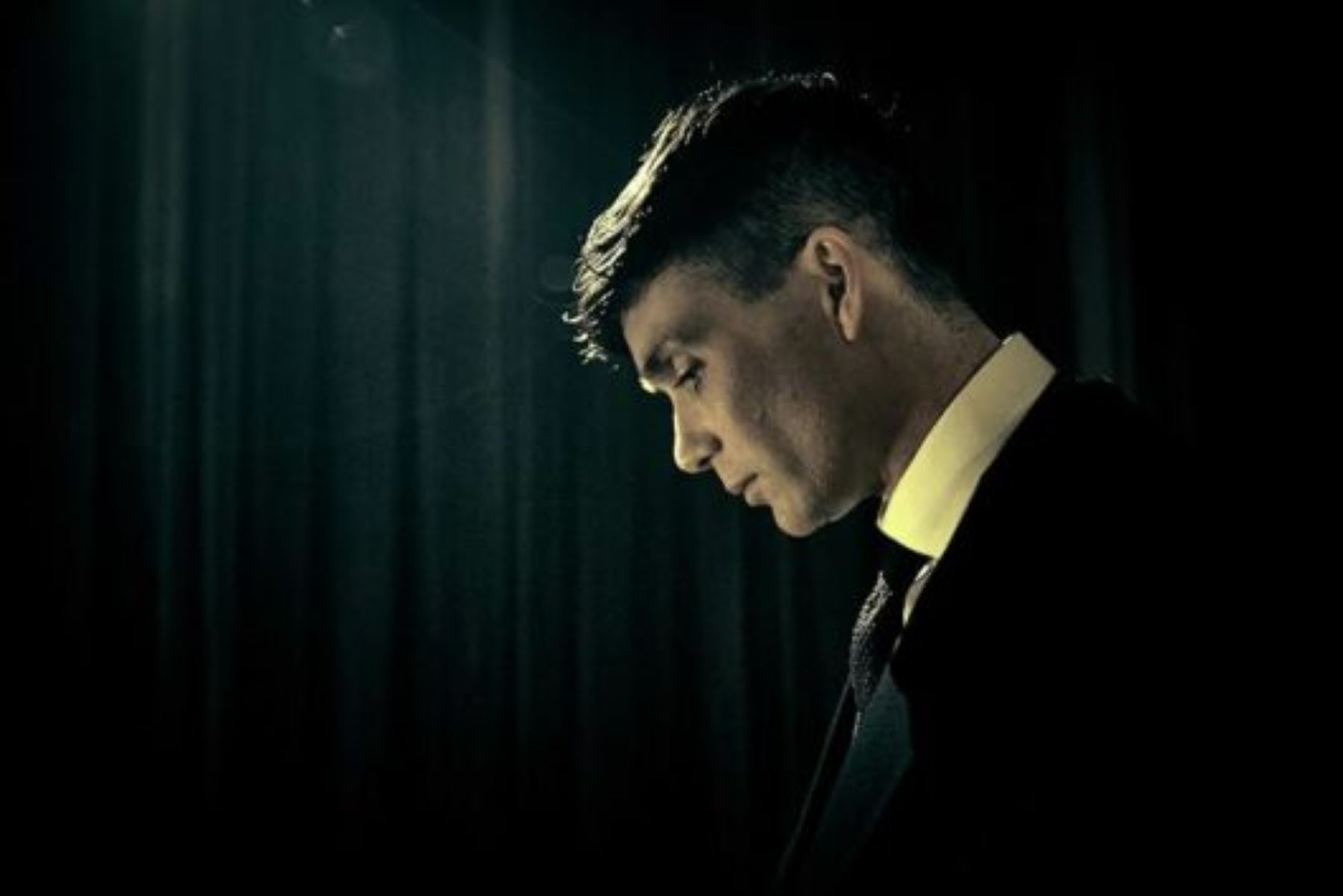 Cillian Murphy defende cinema que questiona sem impor respostas