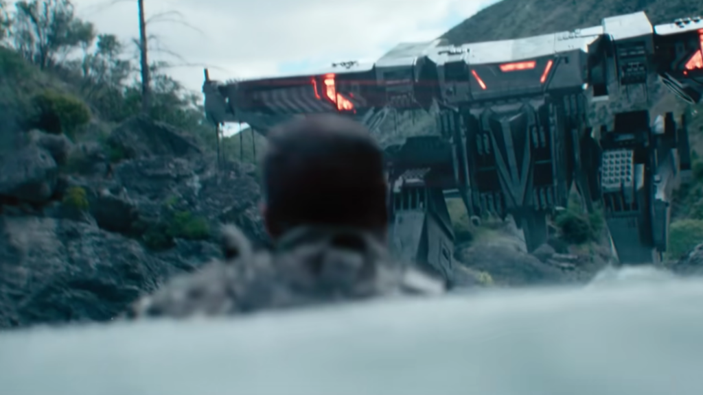 Máquina de Guerra chega à Netflix em 6 de março e promete ação brutal com um inimigo que ninguém explica direito
