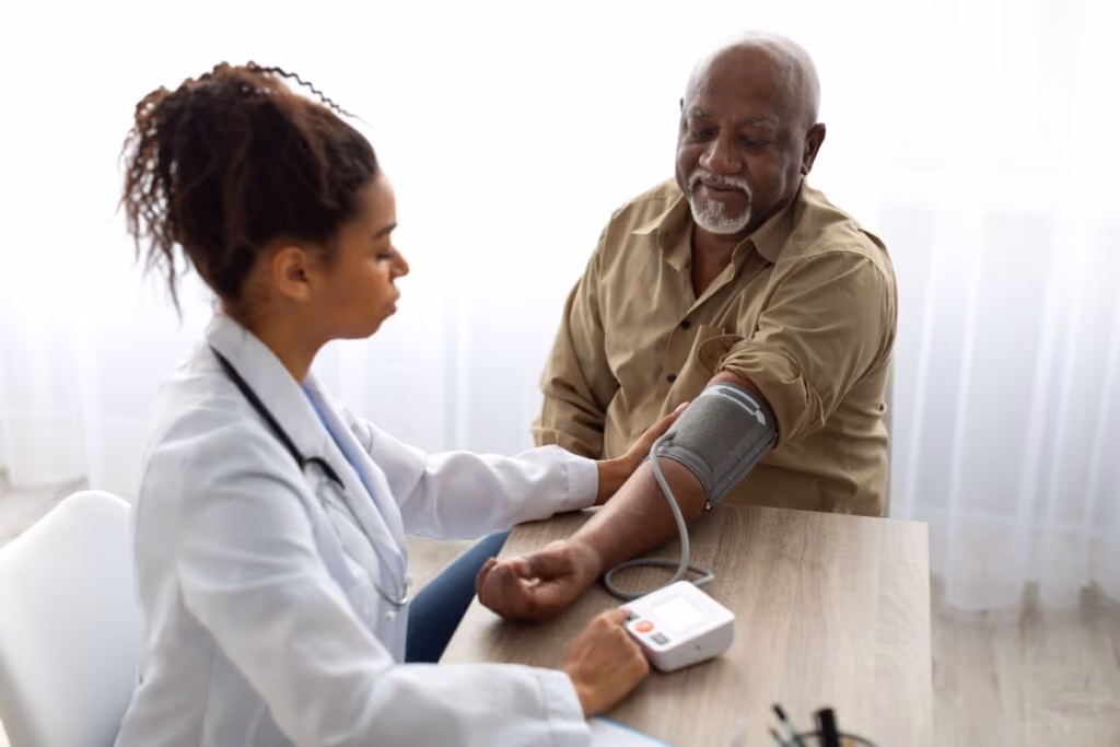 Diabetes e hipertensão arterial: entenda como essas doenças afetam os rins