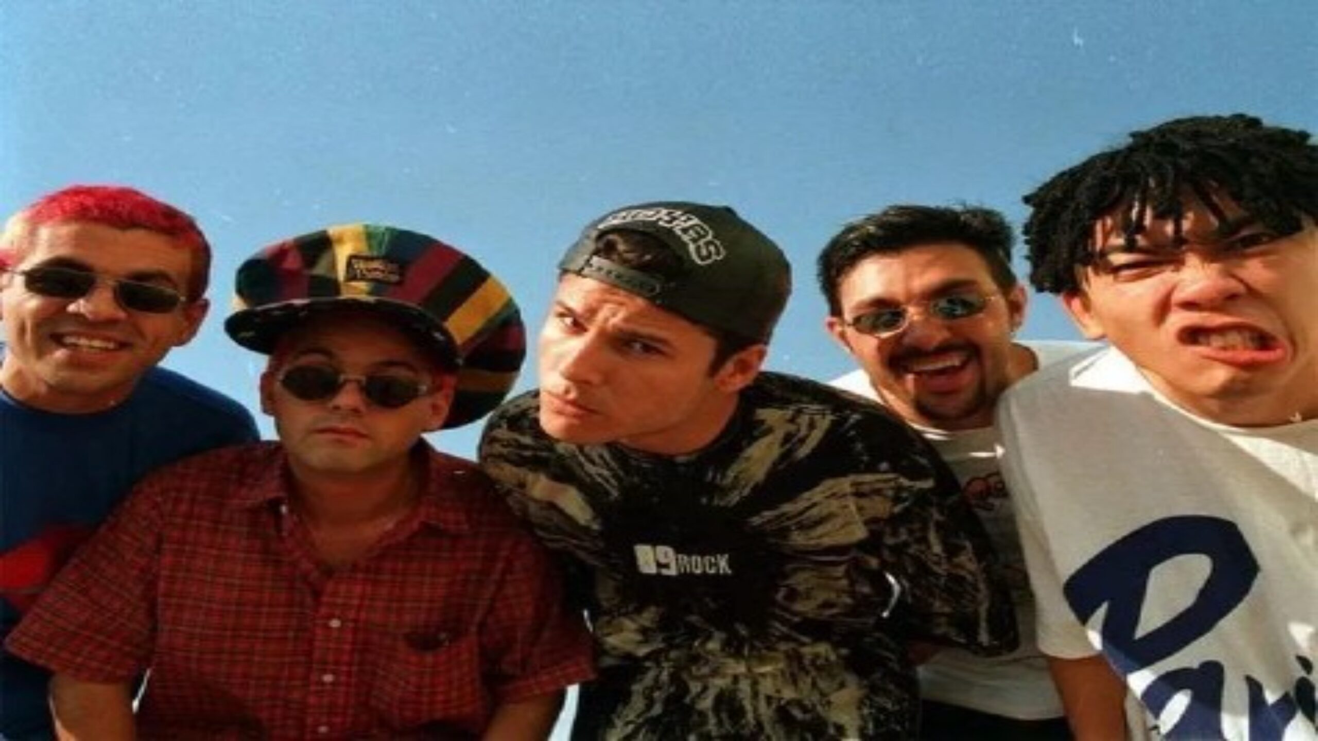 Morte dos Mamonas Assassinas completa 30 anos. Relembre esse louca história