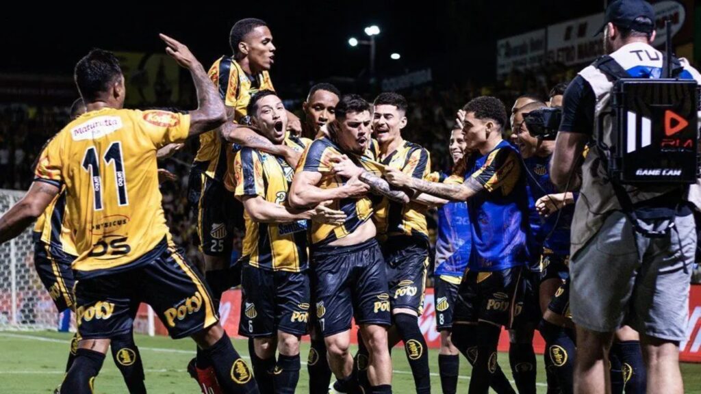 Novorizontino vence o Corinthians e volta a final do Paulistão após 36 anos