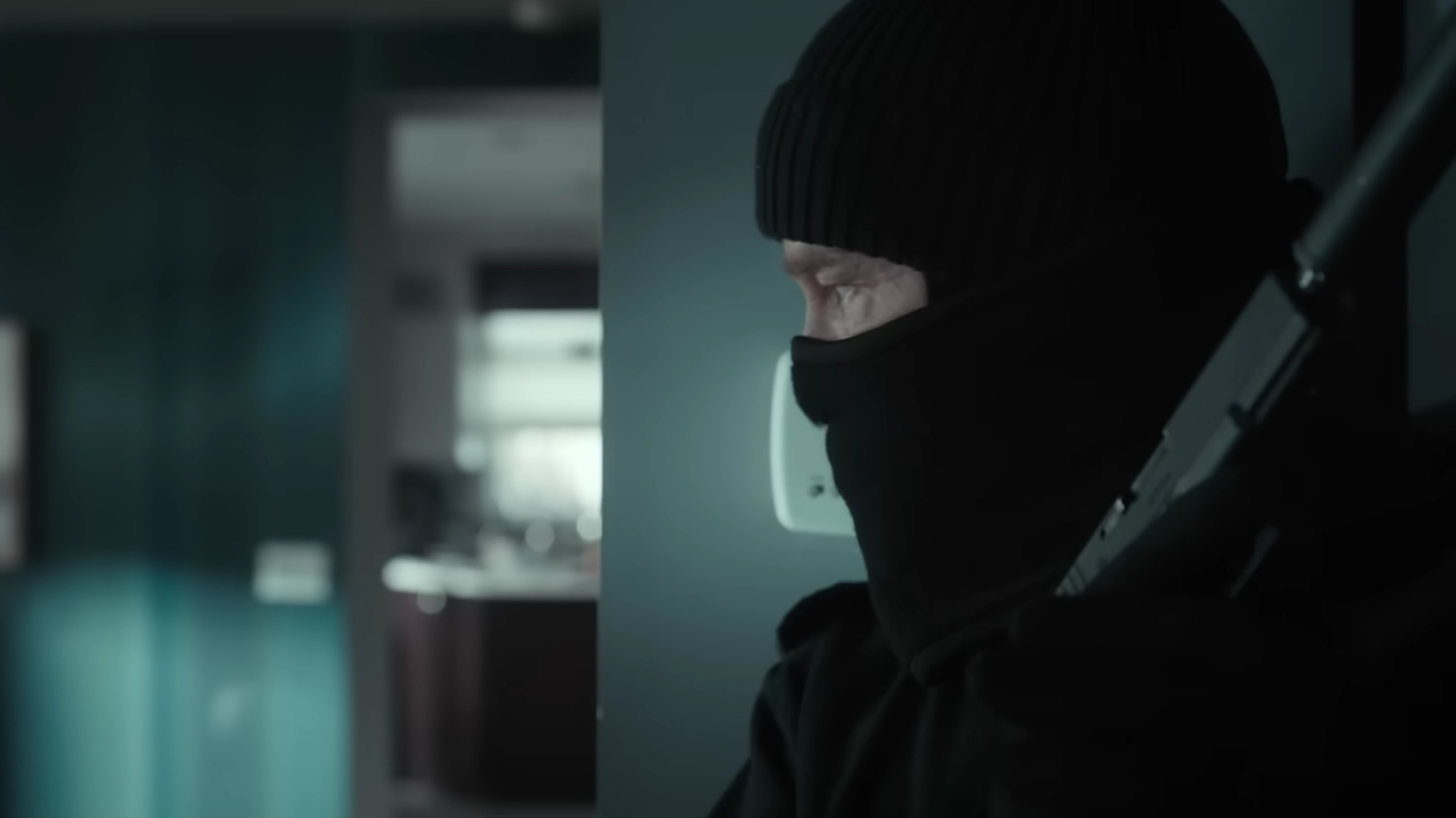 O Agente Noturno na Netflix: por que a 3ª temporada virou febre e o que isso diz sobre a possível 4ª