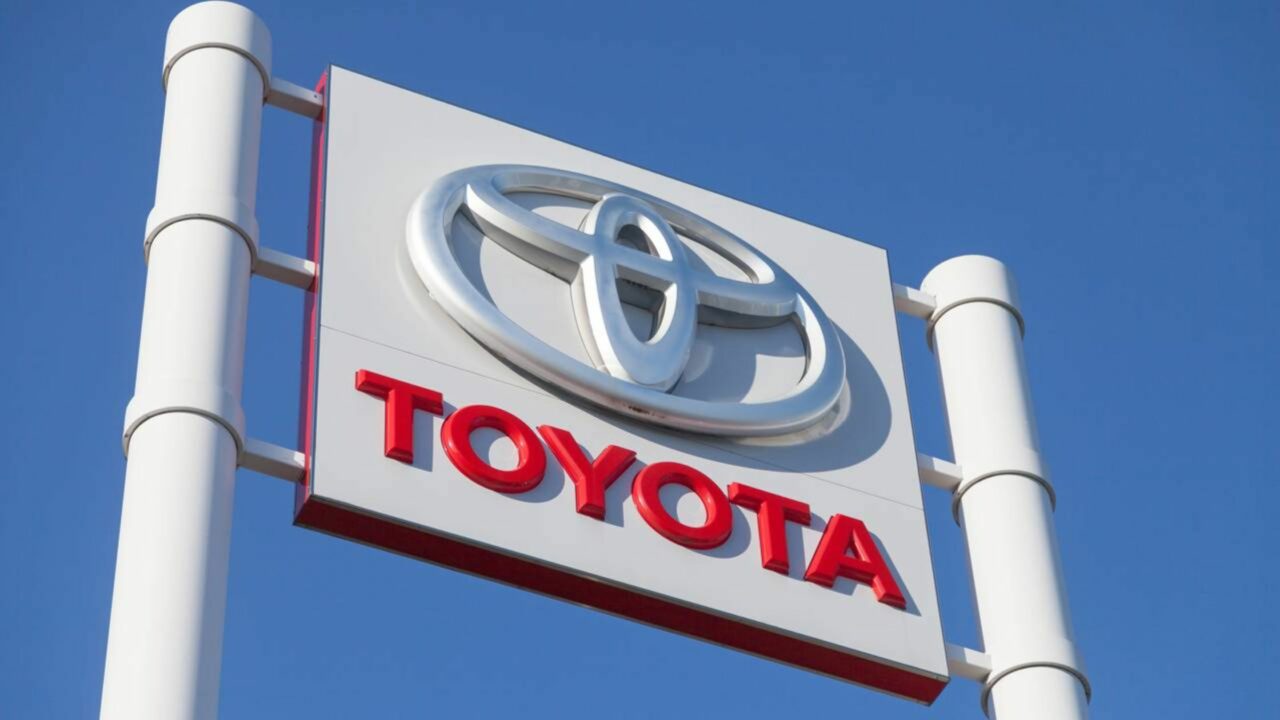 Toyota anuncia recall de 550.000 veículos e pede aos motoristas para que fiquem atentos