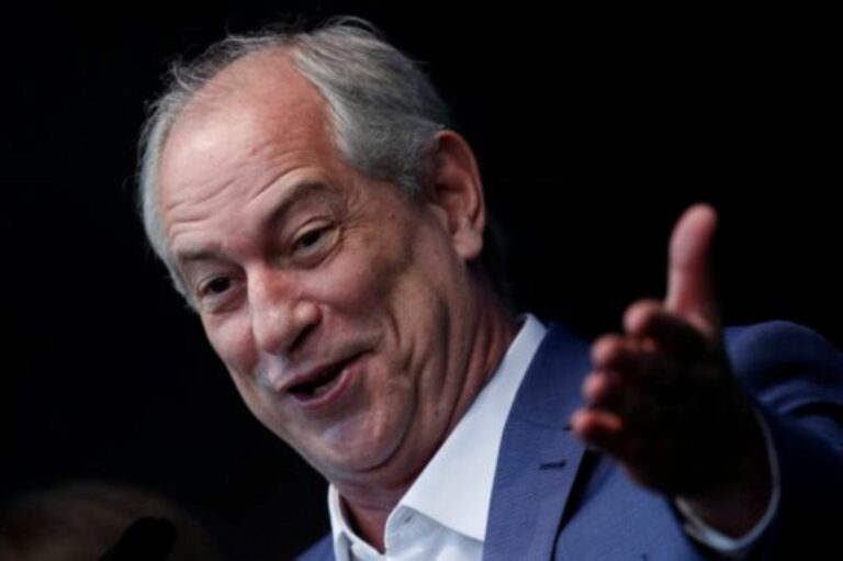 Ciro evita entrar em guerra entre Michelle e Flávio: “O PL resolve isso”
