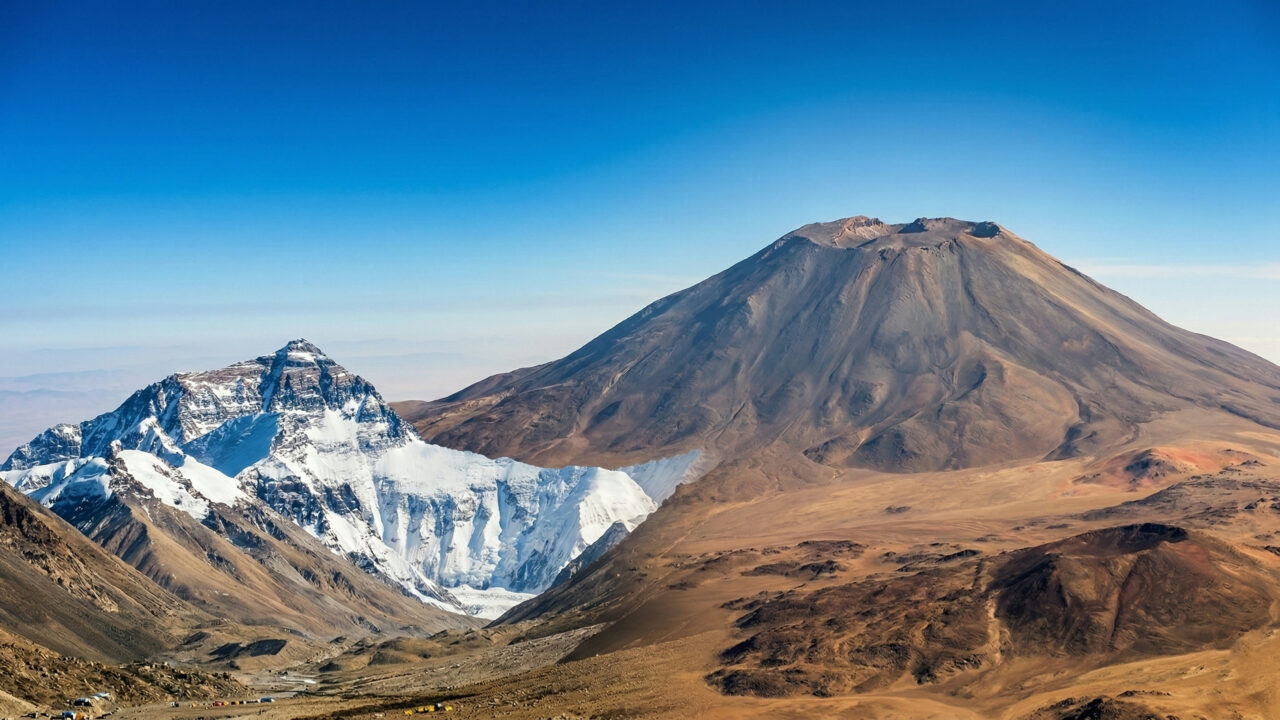 A montanha de 21,9 km de altura e base maior que o estado de São Paulo que faz o Everest parecer um pequeno morro
