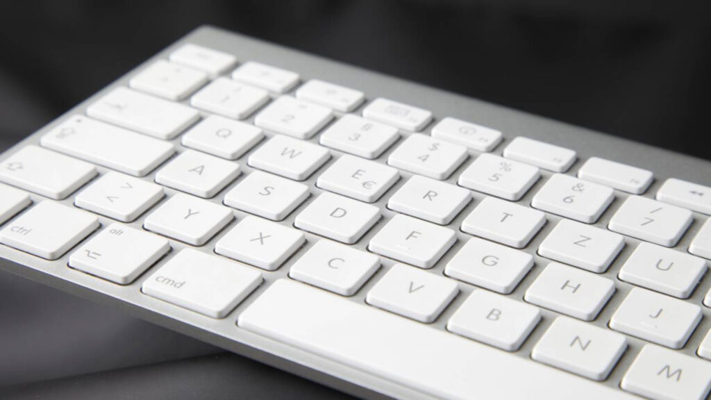 Atalhos de teclado mais úteis que podem transformar sua rotina no computador