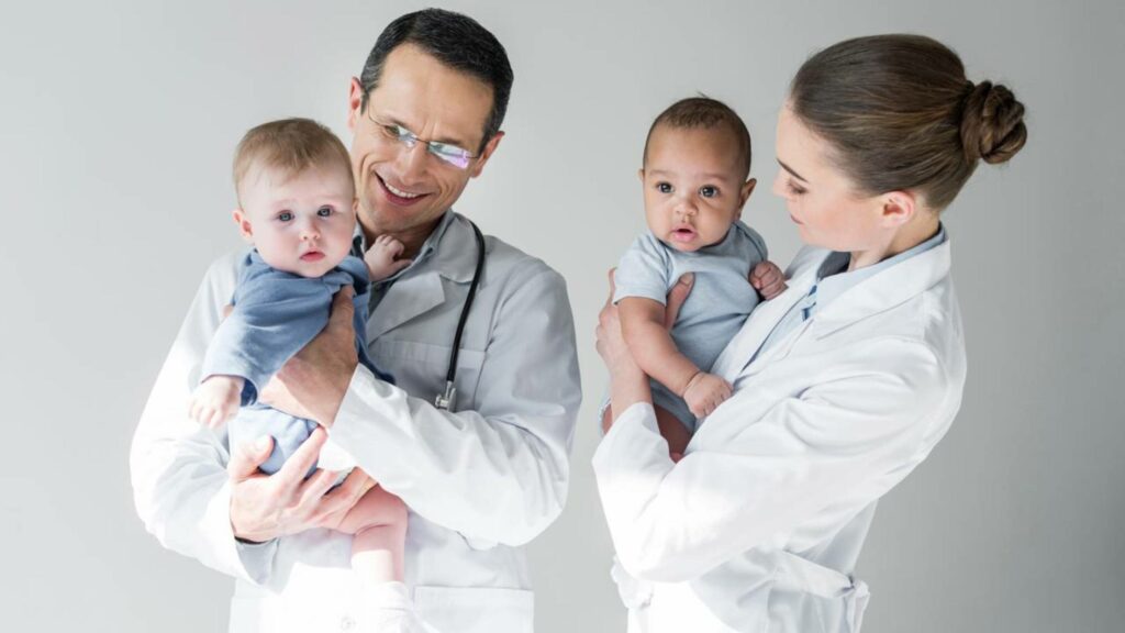 Nomes vintage para bebês que soam modernos em 2026