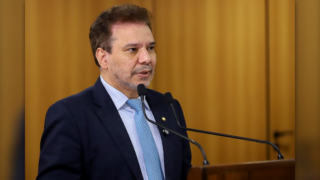 Deputado quer convocar ministro da Justiça por vazamentos da PF no caso Vorcaro