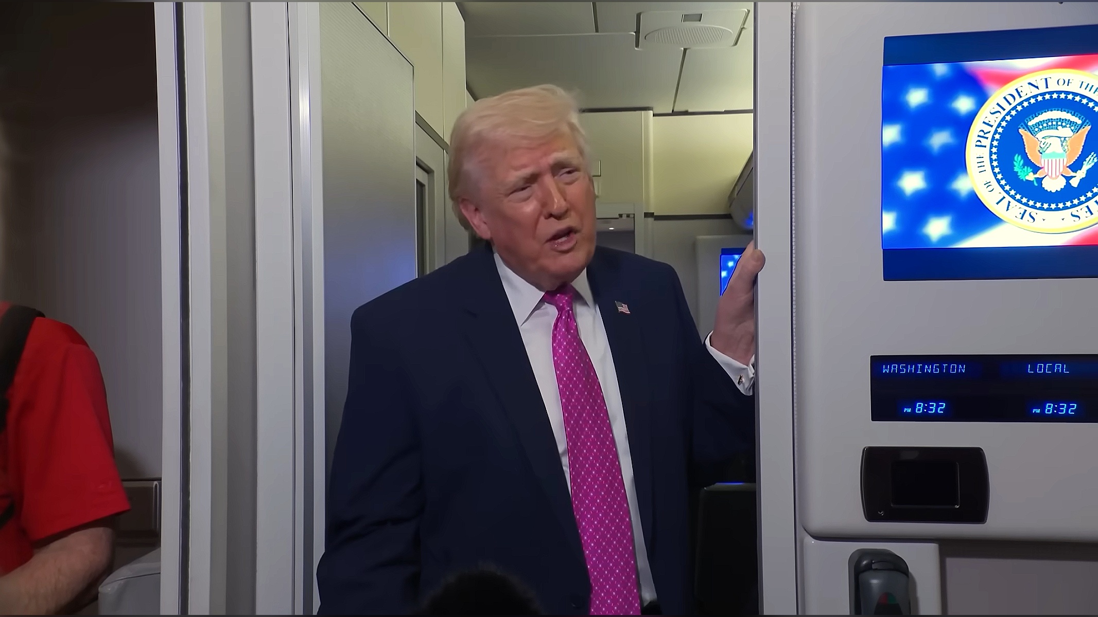 Crusoé: Um “novo regime” no Irã, Trump?