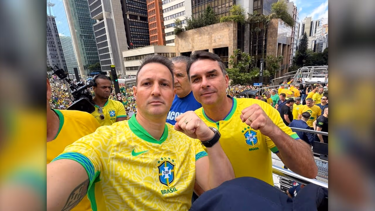 “Fui ao PP com a condição de apoiar incondicionalmente Flávio”, diz Derrite
