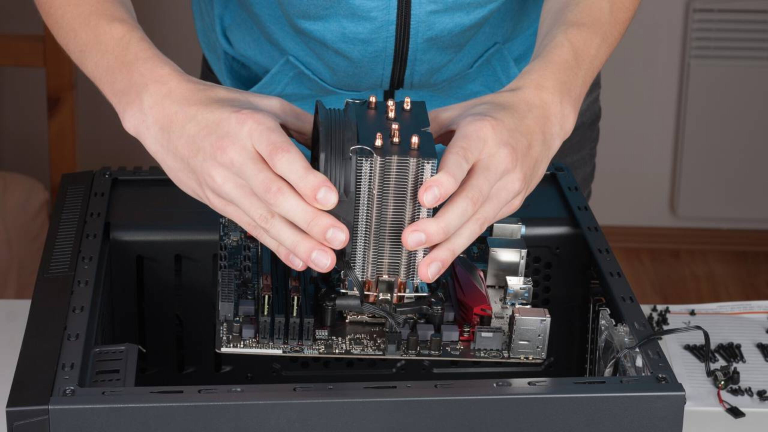 Como montar um PC gamer passo a passo em 2026 e evitar erros que custam caro