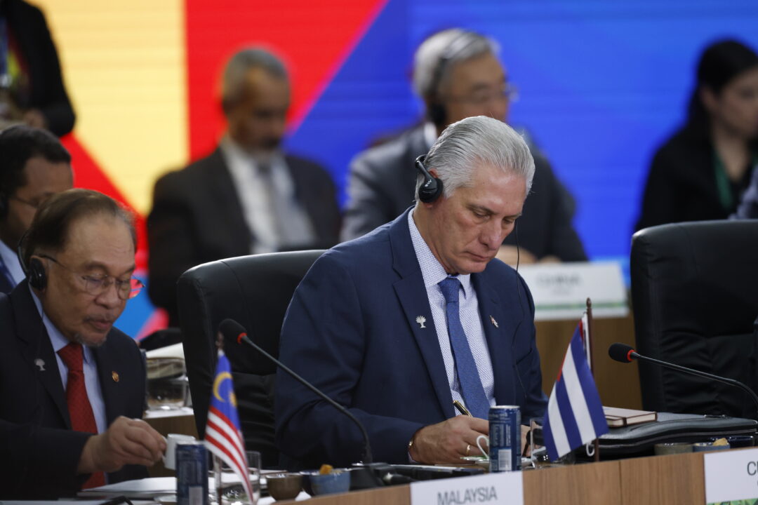 Moradores de Havana fazem panelaço contra regime de Díaz-Canel