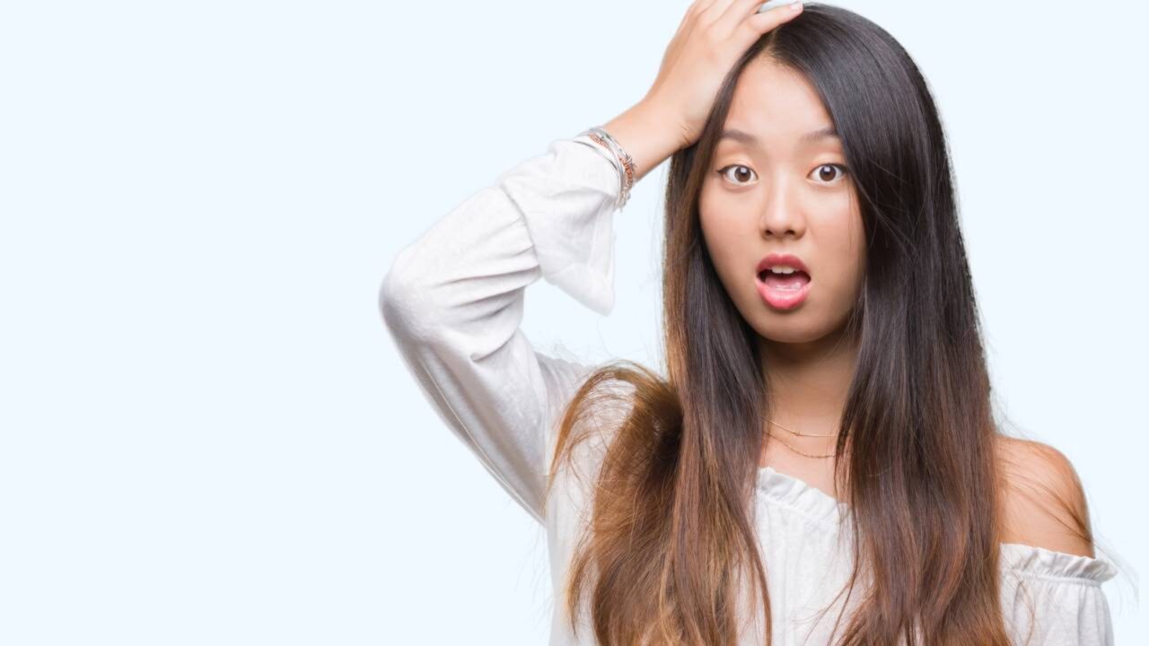 O que significa esquecer o nome de alguém na hora e por que isso acontece