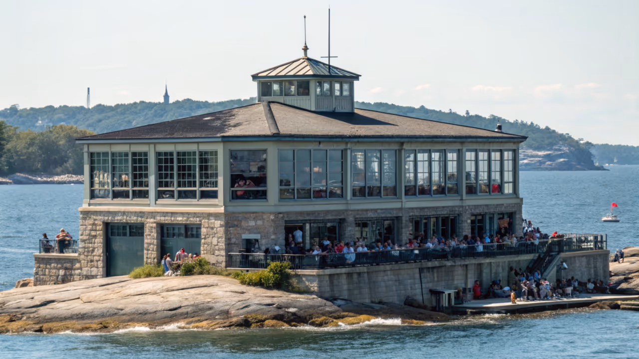 Todos os habitantes desta cidade vivem em apenas um prédio